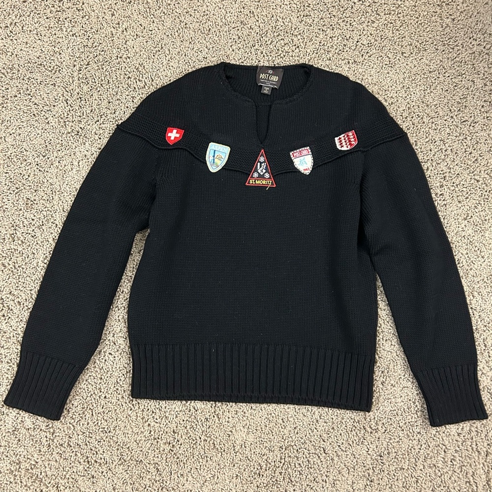 Black Crew Neck Sweater with Knit Patterns